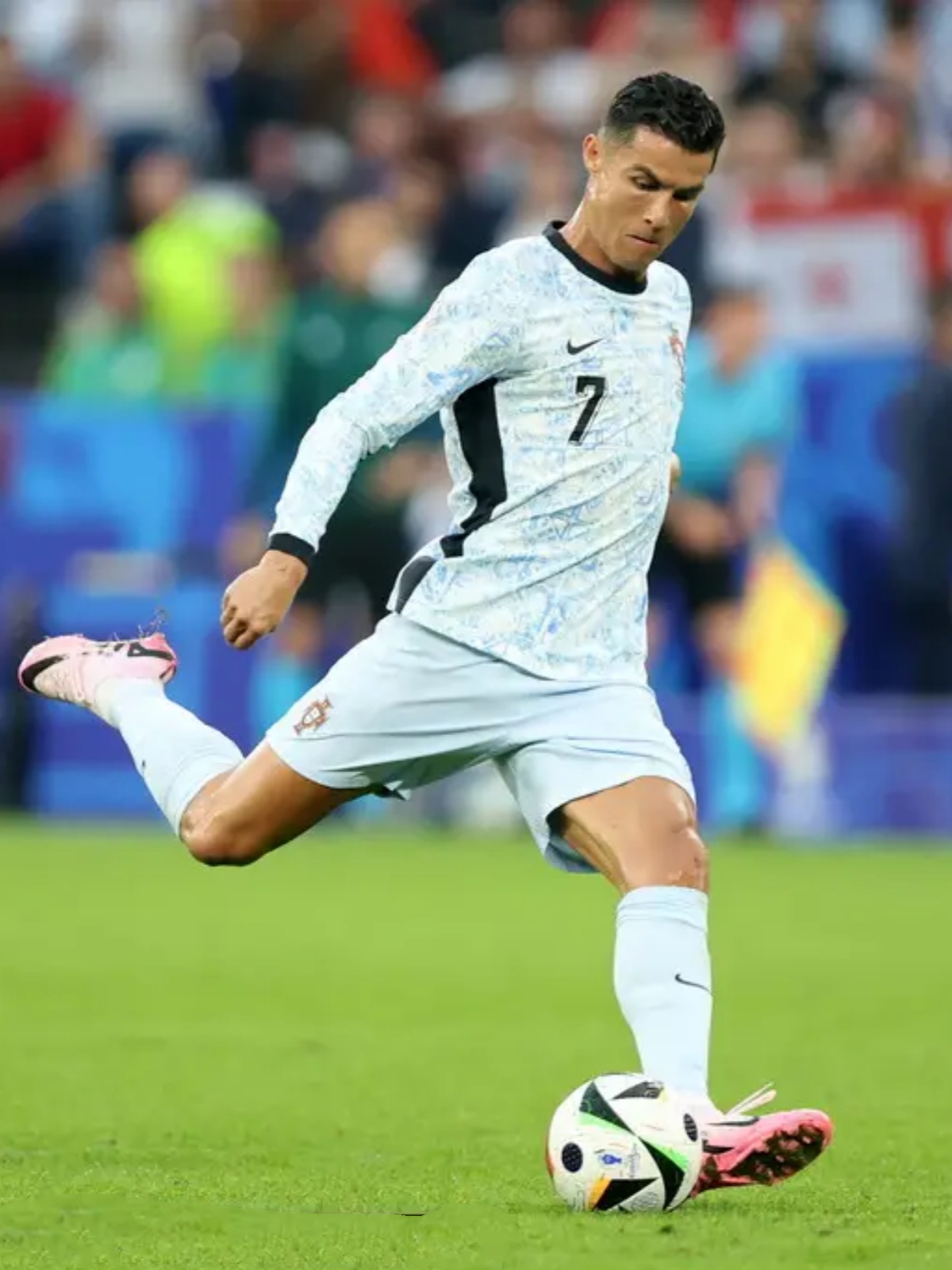 捷克队迎来意外惊喜，成功晋级欧洲杯正赛的简单介绍