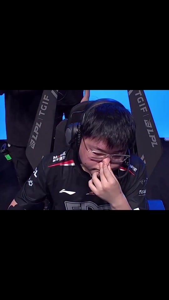 Uzi连续十二场比赛得分超过问鼎冠军，法国队挑战极限！