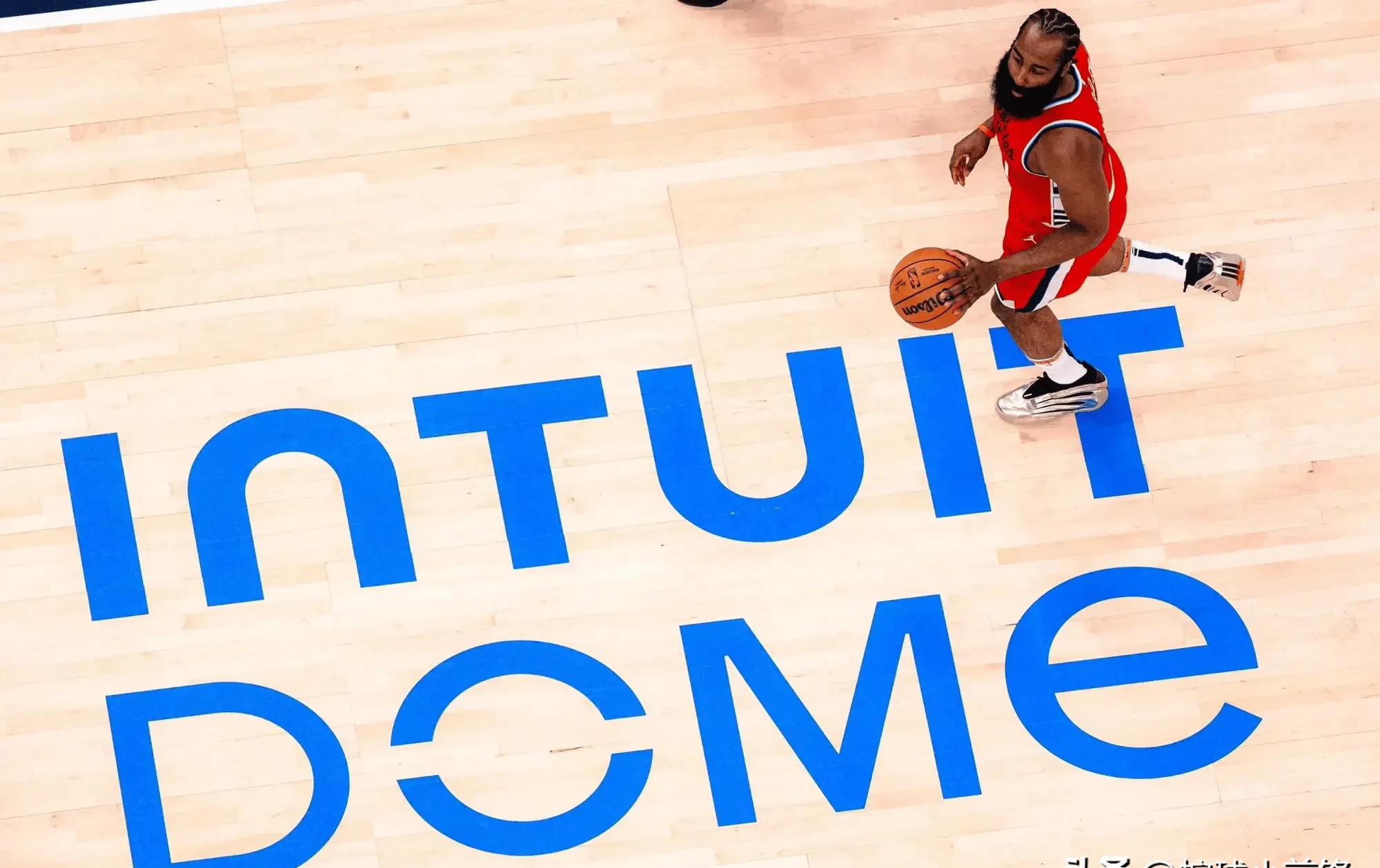 哈登连续三场比赛得分超过赛况扑朔迷离，皇家马德里挑战极限！